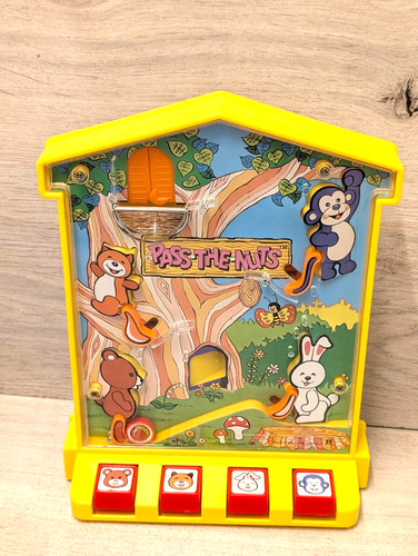 Vintage 1974 tomy - tomy, the